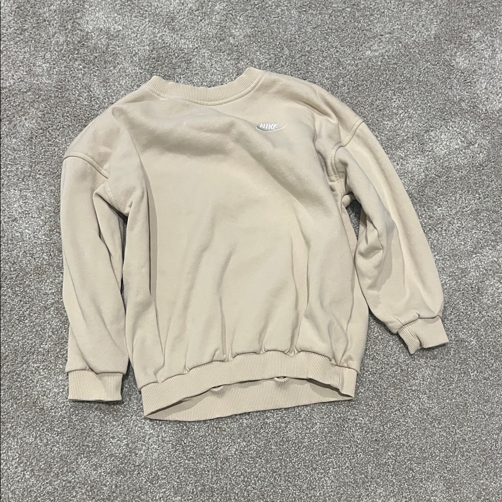 Nike Light Tan Crewneck Sweatshirt